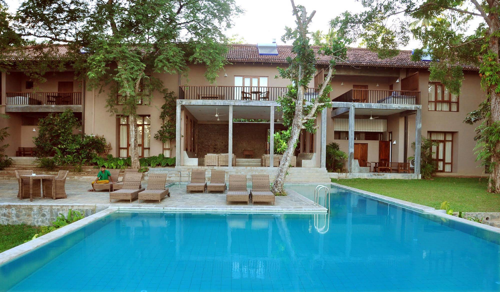 Roman Lake Ayurveda Boutique Resort - Level 1 Certified Ahungalla Εξωτερικό φωτογραφία